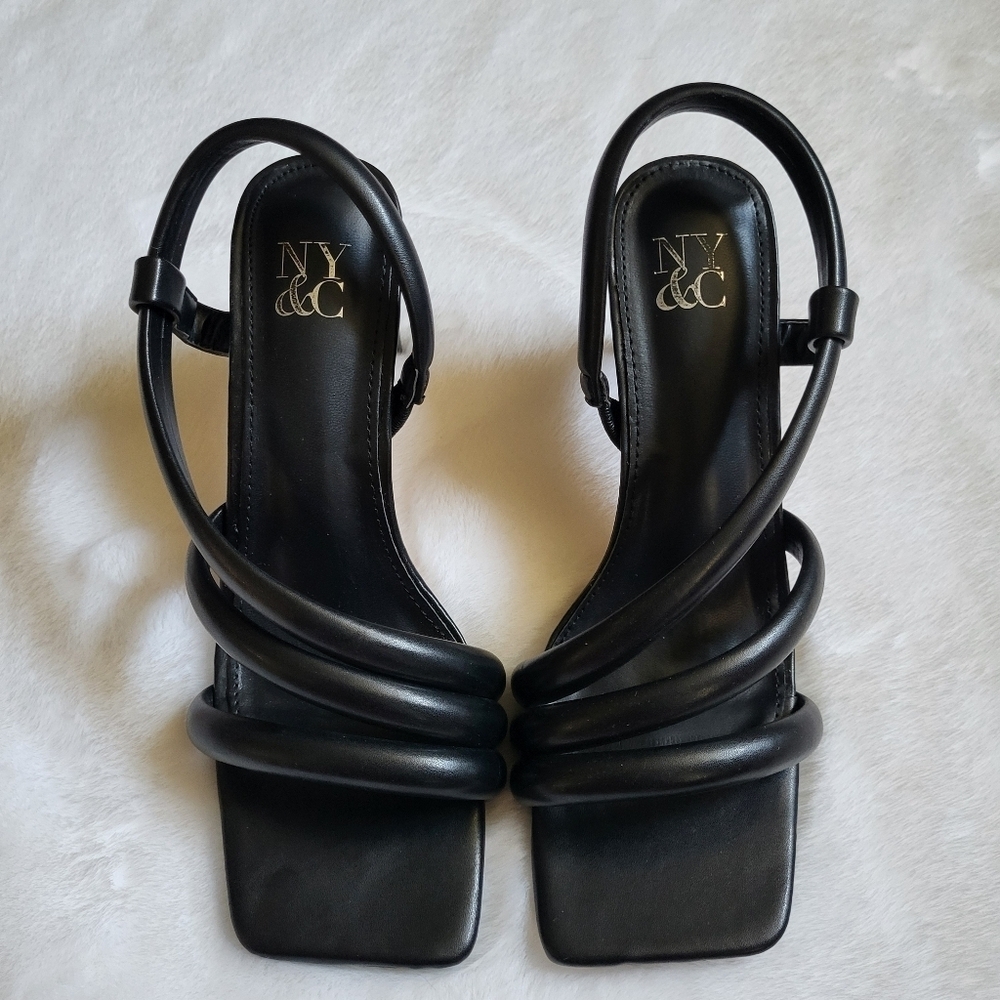 New York & Company Albina Heel Puffy Asymmetrical Strappy Square Toe Size 7